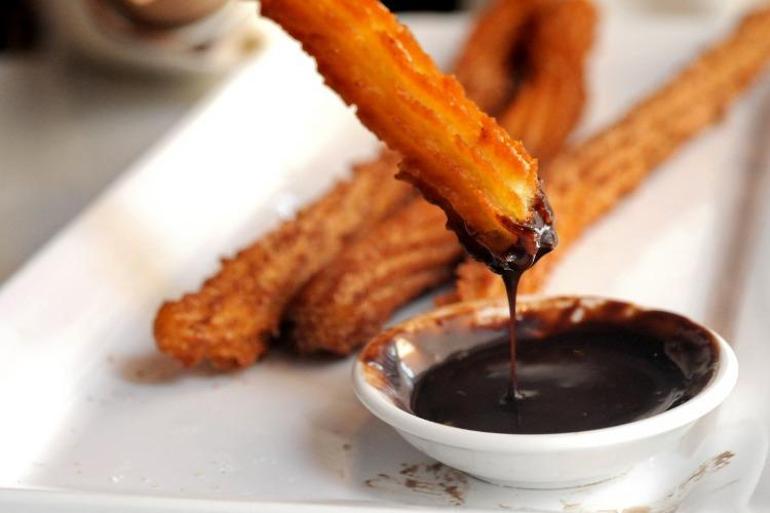 La receta más buscada en Internet durante el período pandémico: los churros