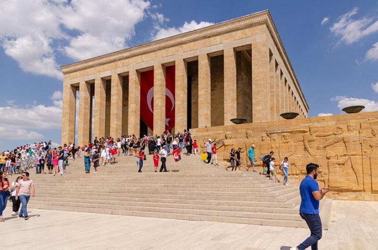 Ankara’nın taşına bak... Başkentte miniklerin görmesi gereken 8 yer