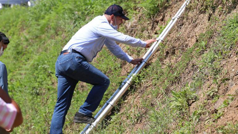 Bakan Soylu afet bölgesinde: Bir vatandaşın daha cansız bedenine ulaşıldı
