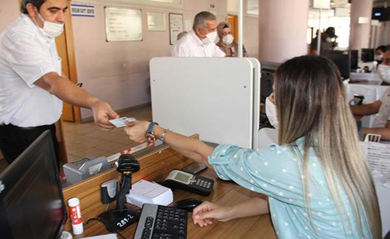 Last minute ... Today began the revolution of driving licenses and ID cards