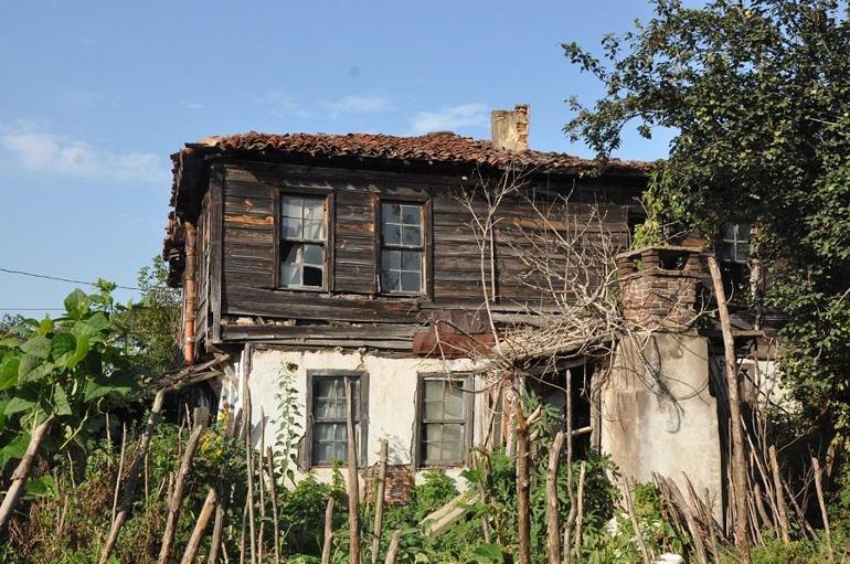 Sadece 50 km uzaklıkta, gidenler İstanbul'a dönmüyor! 'Burada güvendeyiz, şehir merkezinde virüs var'