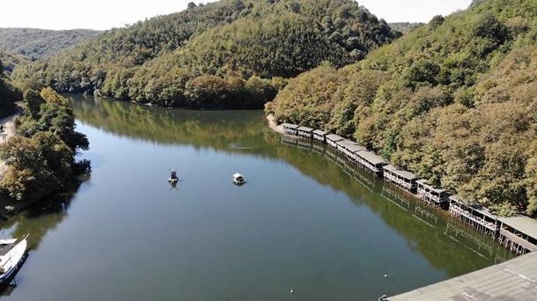 İstanbul’da 2 gün süren yağışların ardından vatandaşlar Saklıgöl’e akın etti