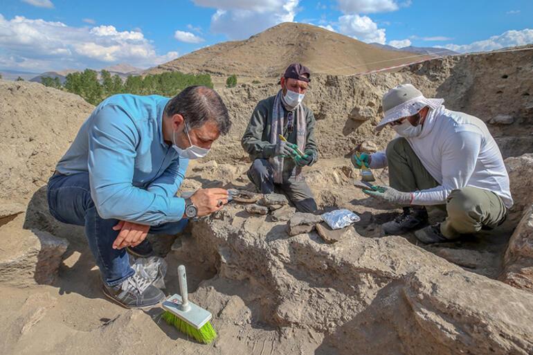 Van'da 5 bin yıl öncesine ait yaşamın izleri bulundu