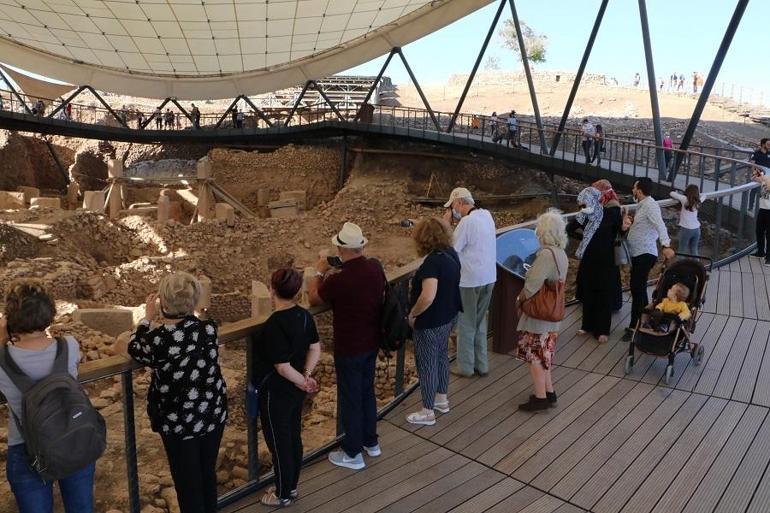 Göbeklitepe'ye ziyaretçi akını... "Görenler heyecanlanıyor"