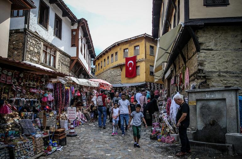 Uludağ'ın eteklerinde 700 yıllık Osmanlı köyü: Cumalıkızık