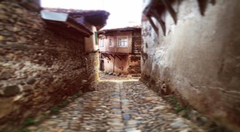 Uludağ'ın eteklerinde 700 yıllık Osmanlı köyü: Cumalıkızık
