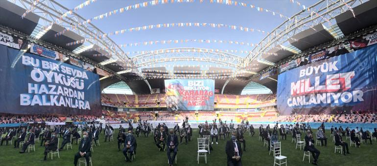 Son dakika… Cumhurbaşkanı Erdoğandan Macrona ağır sözler: Tedaviye ihtiyacı var