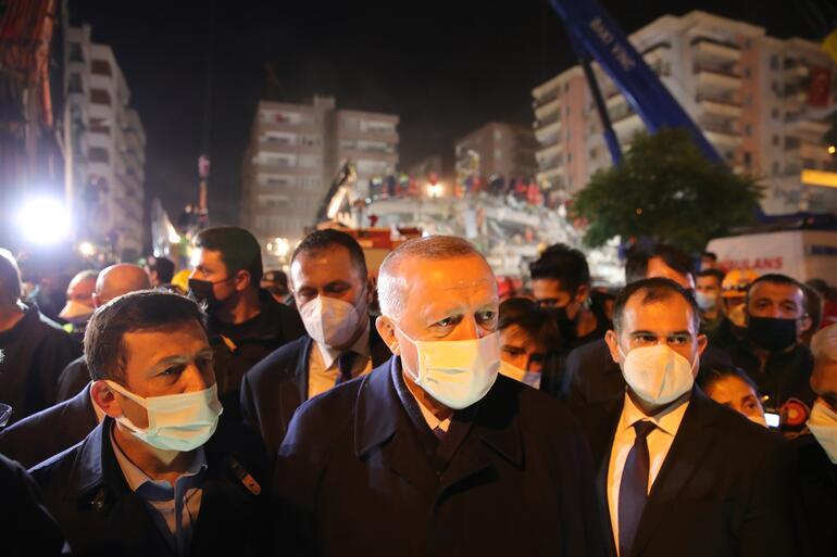 İzmirde son dakika gelişmesi Cumhurbaşkanı Erdoğan deprem bölgesinde İncelemelerde bulundu