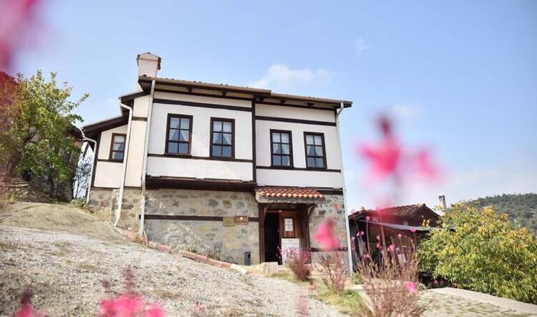 Taraklı’da evler insan nefesiyle yaşar... Osmanlı dönemi sivil mimarinin en güzel örnekleri bu kasabada