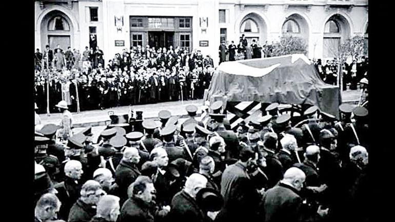 Bir milletin ağladığı gün