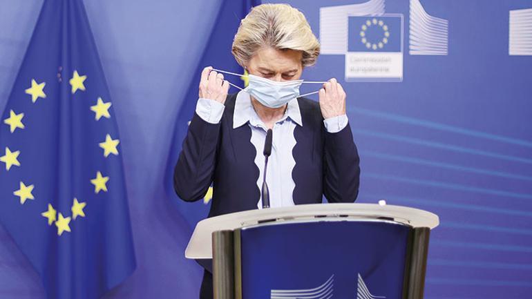 Avrupa, Yunanistan’ın kulağını çekti