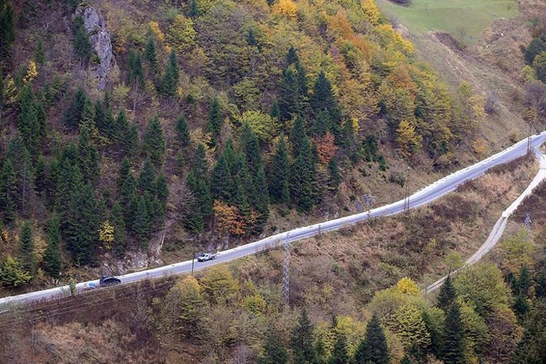 Tarihi İpek Yolu'nda sonbahar güzelliği