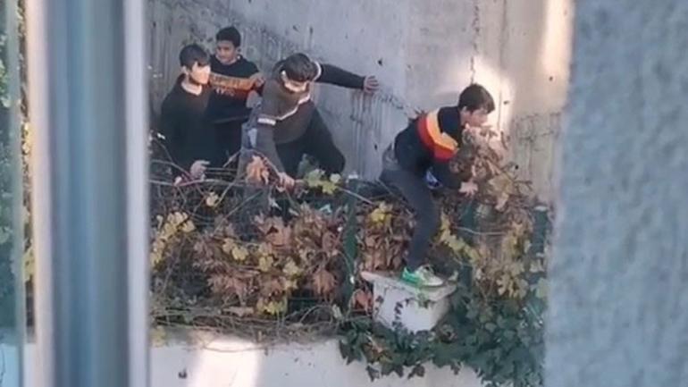 Son dakika... Bursada kısıtlamayı ihlal eden çocuklar siren sesini duyunca...