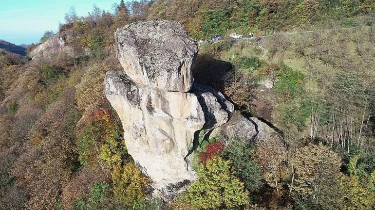 Giresun'da sıra dışı 'gelin kayası' ilgi çekiyor