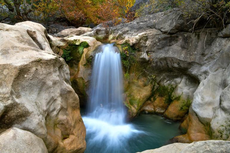 Yazılı Kanyon Tabiat Parkı, doğal güzelliğiyle büyülüyor