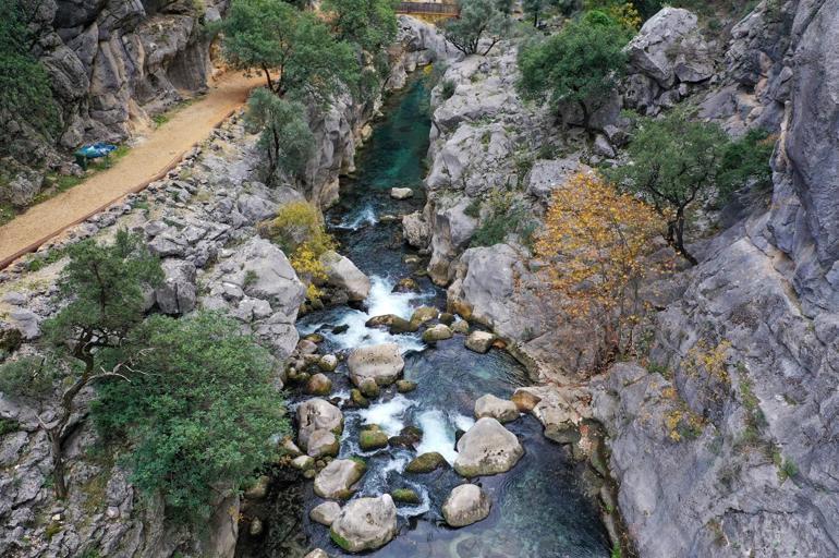 Yazılı Kanyon Tabiat Parkı, doğal güzelliğiyle büyülüyor