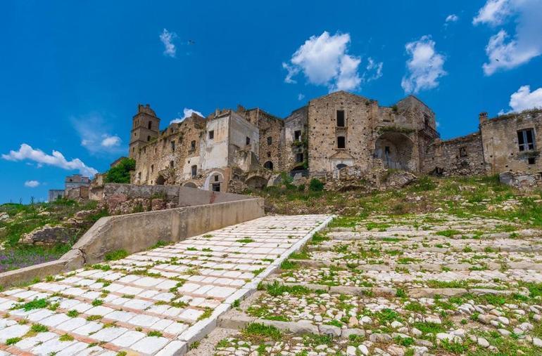 Kaderine terk edilmiş, dünyanın en ilginç 5 yeri