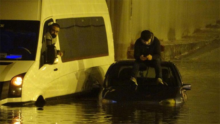 Son dakika haberi: İzmir ve Antalyadaki sel felaketinde son durum Acı haberler peş peşe geldi...
