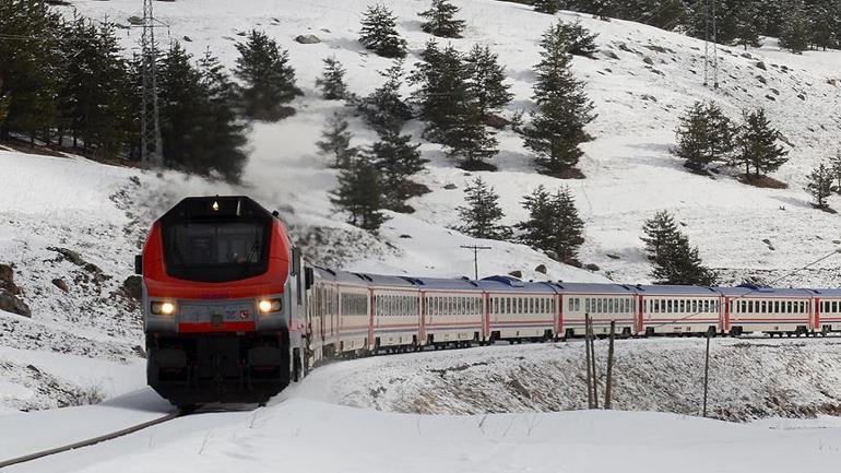 Türkiye’de bir kış masalı: Turistlik Doğu Ekspresi ile Kars gezisi