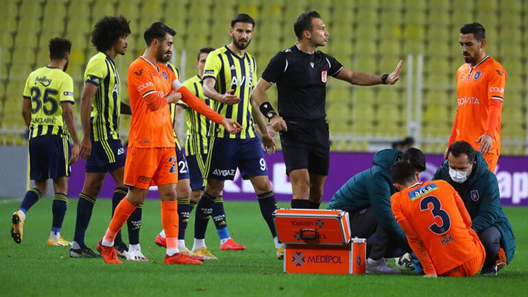 Fenerbahçe-Başakşehir maçına damga vuran karar! Sosyal medya ikiye bölündü