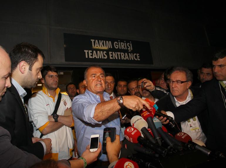 Galatasaray'da Fatih Terim'in cezalı olduğu maçlarda büyük kayıp!