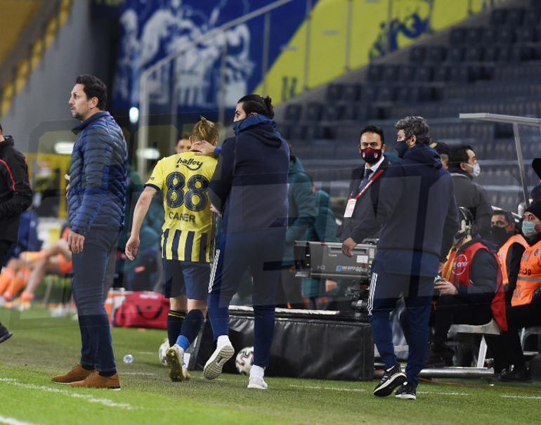 Kadıköy'de gergin anlar! Caner Erkin tepki gösterdi ve Erol Bulut...