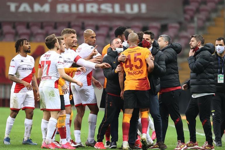 Galatasaray - Antalyaspor maçı sonrası olay sözler! Basiretsiz