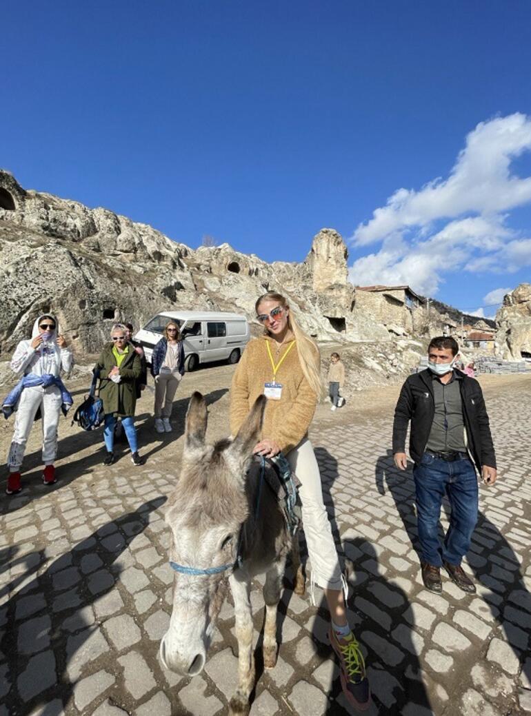 Turistler, Afyonkarahisar'ın tarihi Frigya bölgesine hayran kaldı