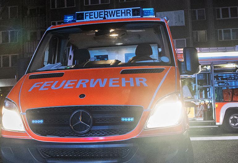 Yeni doğan bebek yangında öldü Avrupa Haberleri