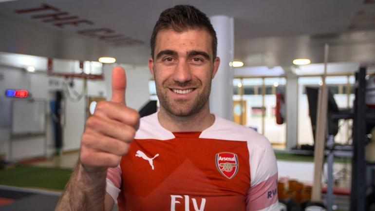 Fenerbahçe'de Sokratis Papastathopoulos bekleyişi! Transfer tarihi...