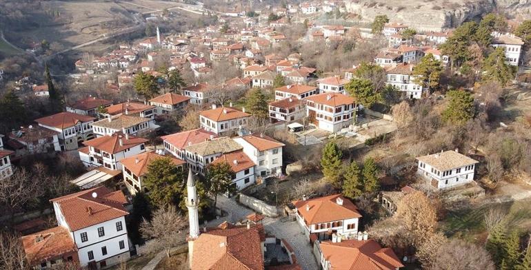 Safranbolu'nun tarihi konakları salgın sürecinde sahiplerine nefes oldu