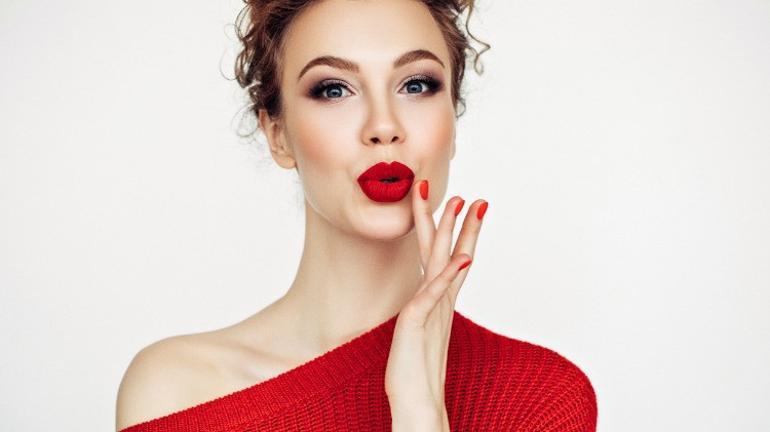 2021’de Etkisini Kaybedecek Makyaj Trendleri