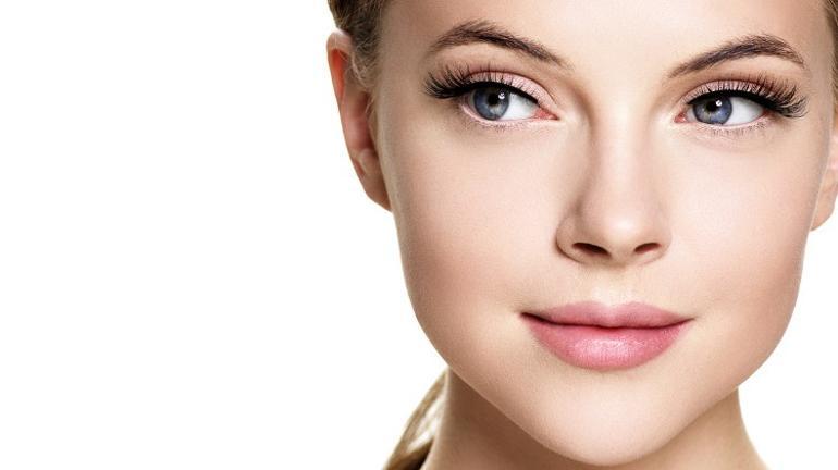 2021’de Etkisini Kaybedecek Makyaj Trendleri