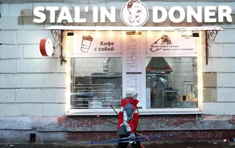 Sosyal medyada olay yaratmıştı... "Stalin Döner" kapandı!