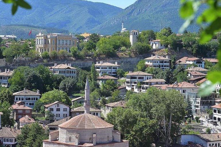 Doğasında davet var! Tarih kokan şehir Safranbolu…