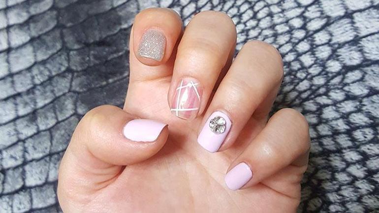 Tırnaklarınızı İhmal Etmeyin Evde Yapılabilecek ‘Nail Art’ Fikirleri