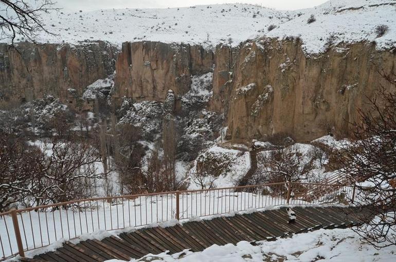 12 bin kilometre uzaktan gelen turistler Ihlara’ya hayran kaldı