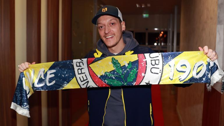 Son Dakika | Mesut Özil'in Fenerbahçe'ye imzası dünyanın dilinde! Amerika, 14 milyon euro detayı...