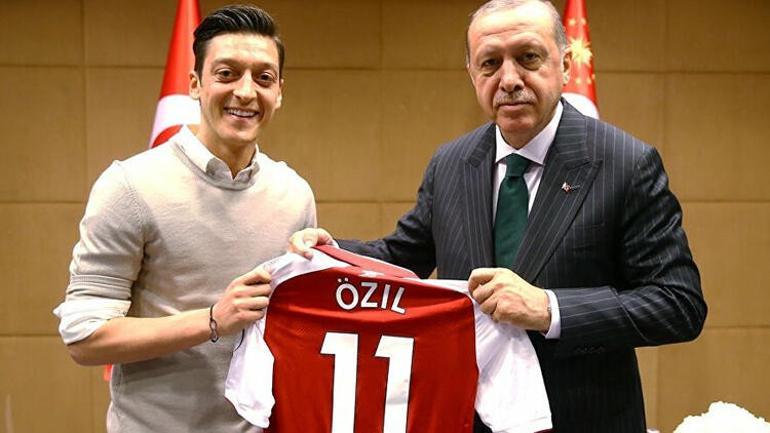 Almanya Dışişleri Bakanı Maas'tan Mesut Özil yorumu! Dışişleri Bakanı Mevlüt Çavuşoğlu'nun cevabı...