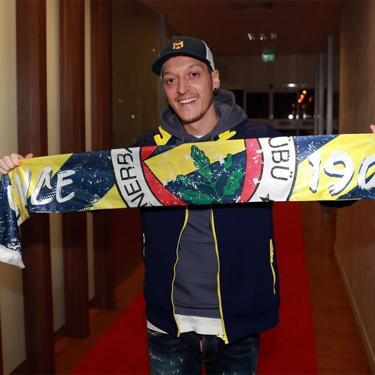 Son Dakika | Fenerbahçe'de Mesut Özil sonrası ilk veda! İstanbul'dan ayrıldı...