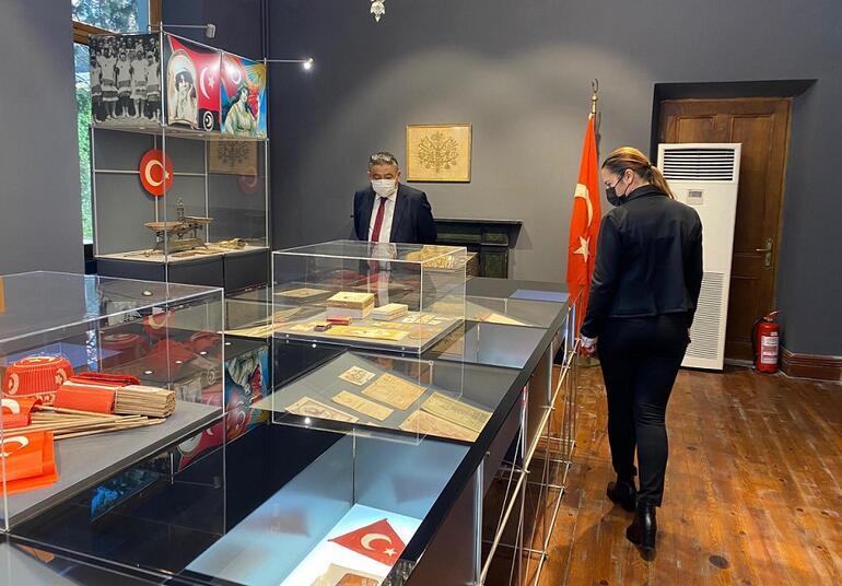 Türkiye'nin ilk milli bayrak müzesinde 'tarih' sergileniyor