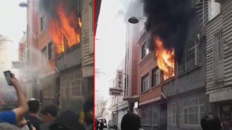 Fatihte korkunç yangın İlk önce camlar patladı ardından patlama oldu
