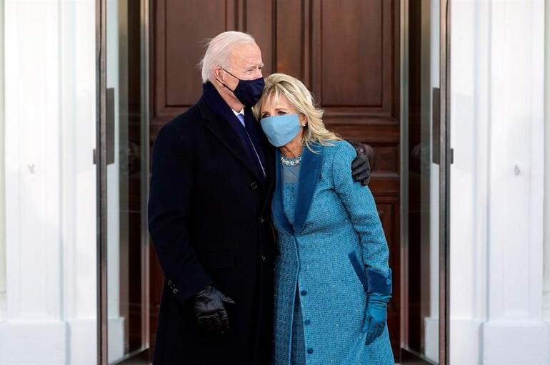 Beyaz Saray'da tüm gözler onların üzerindeydi... ABD'nin kadınlarından Joe Biden'ın yemin töreninde kostümlü 'birlik mesajı'