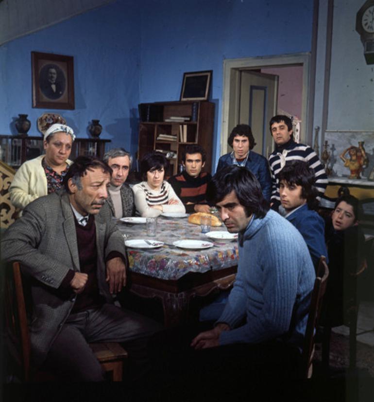 Ay�en Gruda �l�m y�ld�n�m�nde an�l�yor: Ge�im s�k�nt�s�ndan oyuncu olmu�tu