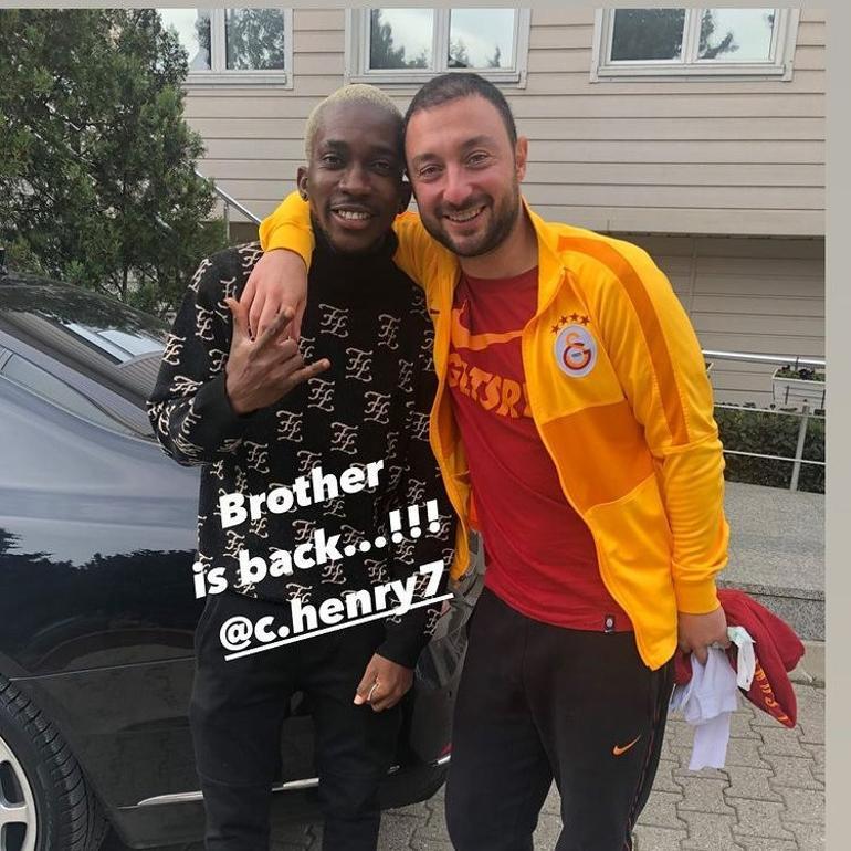 Galatasaray'ın yeni transferi Henry Onyekuru, Florya'ya geldi!
