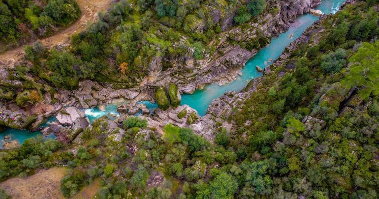 Köprülü Kanyon'da kış manzarası