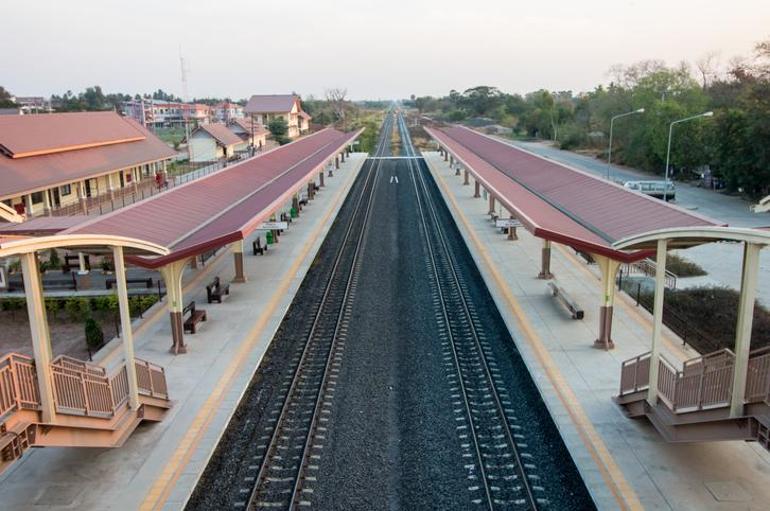 Dünyanın en etkileyici 10 tren yolculuğu... Hepsi birbirinden güzel