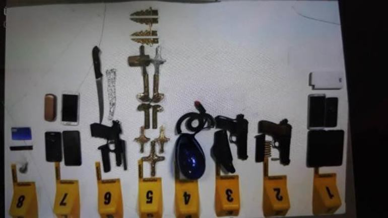 Polise ateş edip kaçmıştı, kıskıvrak yakalandı Yanlış kişiyle uğraşıyorsunuz