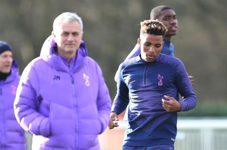 Jose Mourinho'dan Galatasaray için transfer sözleri! Gedson Fernandes...