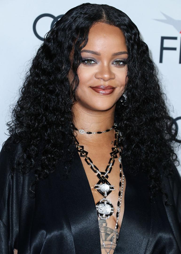 Koronavirüs Rihannayı böyle değiştirdi